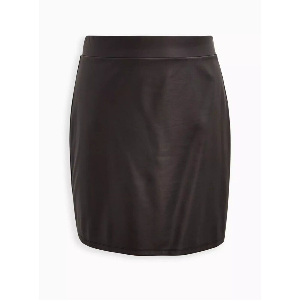 Torrid Size 2X Mini Studio Luxe Ponte High Waisted Skirt Coated Black NWT BA